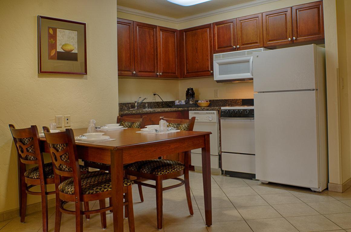 Holiday Express & Mall By Ihg Tucson