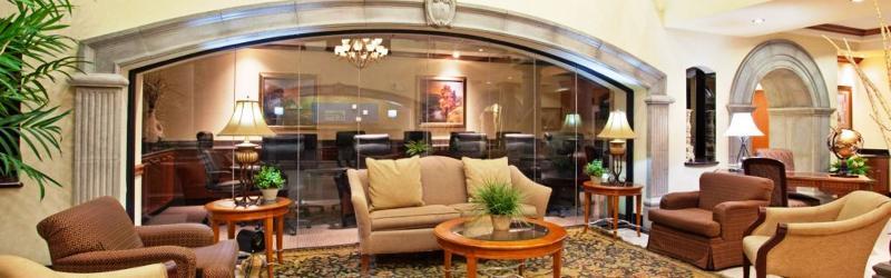 Hotel Holiday Express & Mall By Ihg 3*